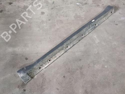 Højre sidekjole Højre sidekjole SUBARU FORESTER (SH_) 2.0 D AWD (SHH, SHD, SHN) (147 hp) 34981296 34981296