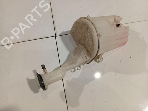Sprinklertank Sprinklertank TOYOTA YARIS (_P1_) 1.3 (NCP10, SCP12_) (86 hp) 37063851 37063851