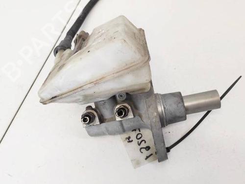 Used Brake master cylinder Brake master cylinder CITROËN C4 Grand Picasso I (UA_) 1.6 HDi 110 (112 hp) 35243082 35243082