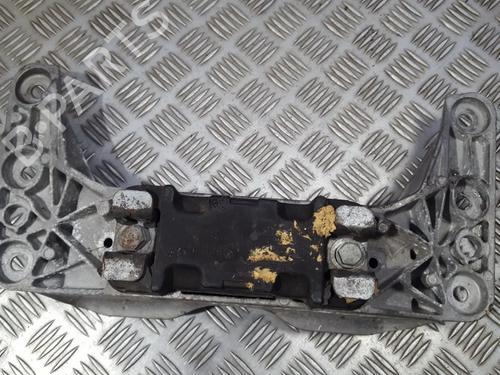 Støtte Støtte BMW 5 (E60) 530 i (231 hp) 33500500 33500500