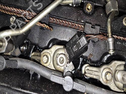 Injektor für Injektor BMW 3 (E90) 320 d (163 hp) 34748112 34748112