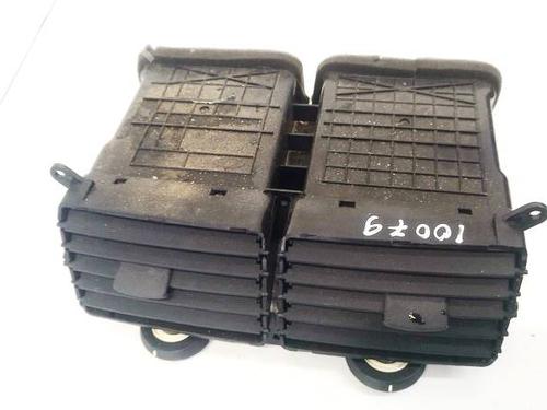 Used Air vent Air vent KIA SPORTAGE II (JE_, KM_) 2.0 i 16V (141 hp) 32587231 32587231