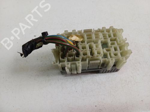 fuse-box-ford-s-max-wa6-2006-2007-2008-2009-2010-2011-2012-2013-2014-32970142 main image