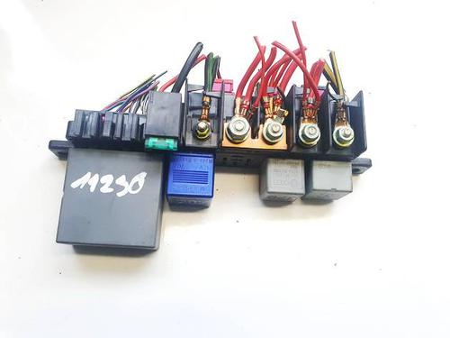 Fuse box SKODA SUPERB I (3U4) 2.5 TDI | BP33565203E1 - Image 2