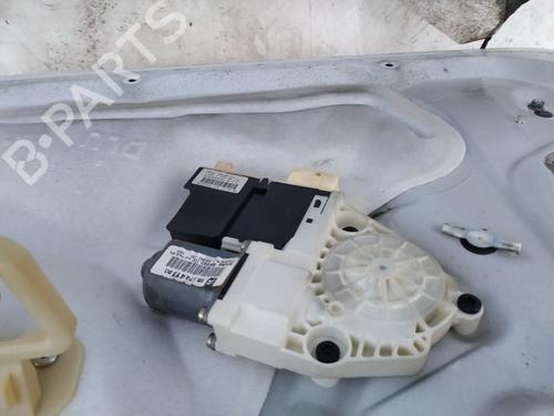 Used Right front window motor Right front window motor 35565404 35565404