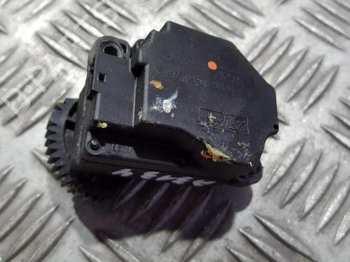 electronic-module-volvo-v50-545-2003-2004-2005-2006-2007-2008-2009-2010-2011-2012-33486809 main image