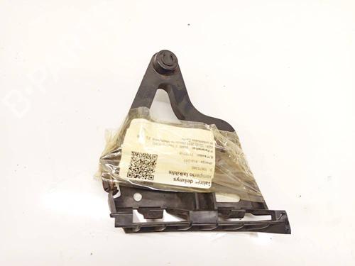 Used Rear bumper bracket Rear bumper bracket 38582304 38582304