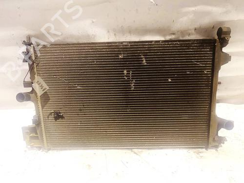 Used Water radiator Water radiator 35143561 35143561