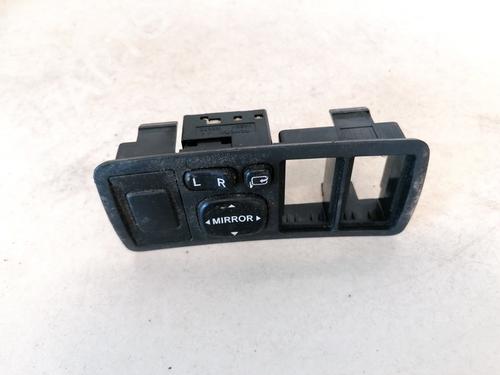Used Mirror switch Mirror switch TOYOTA AVENSIS (_T25_) 2.0 D-4D (CDT250_, CDT250R) (116 hp) 35521558 35521558