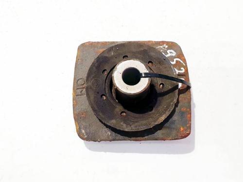 Used Engine mount Engine mount MERCEDES-BENZ C-CLASS (W204) C 220 CDI (204.002) (163 hp) 32961222 32961222