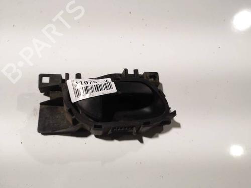 Used Front right interior door handle Front right interior door handle 34930163 34930163