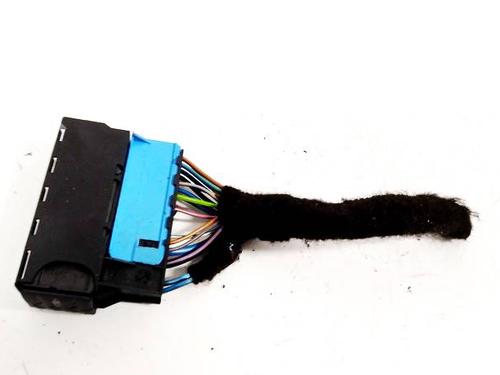 Used Electronic module Electronic module BMW 3 (E90) 320 i (150 hp) 40485484 40485484