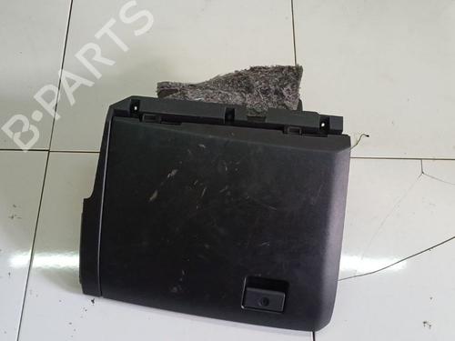 Used Glove box Glove box 38974213 38974213