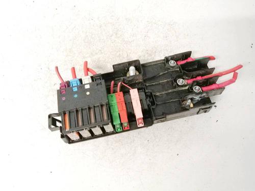 Used Fuse box Fuse box MERCEDES-BENZ M-CLASS (W164) ML 320 CDI 4-matic (164.122) (224 hp) 32573211 32573211