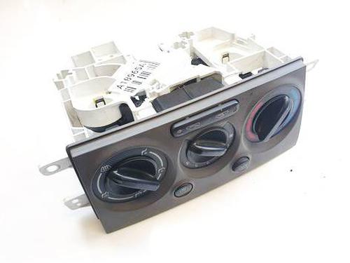 Used Climate control Climate control MAZDA PREMACY (CP) 1.9 (CP8W) (100 hp) 34788106 34788106