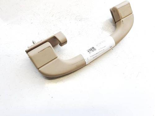 Used Interior roof handle Interior roof handle 34844762 34844762