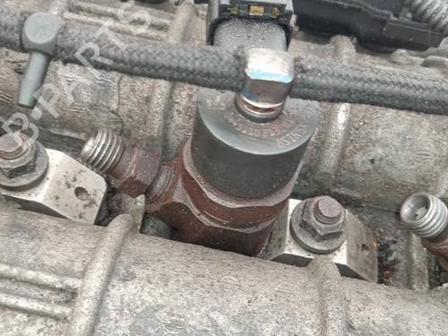 Injector Injector ALFA ROMEO 159 (939_) 2.4 JTDM (939AXD12, 939AXD1B) (200 hp) 35078585 35078585