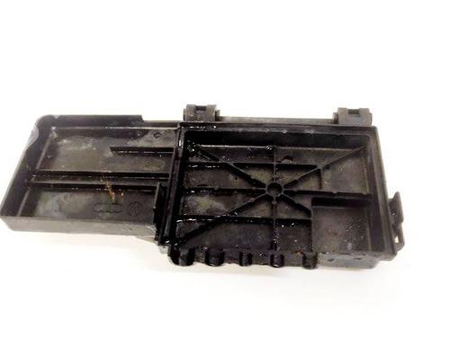 Used Fuse box Fuse box VW GOLF IV (1J1) 1.9 TDI (90 hp) 32964085 32964085