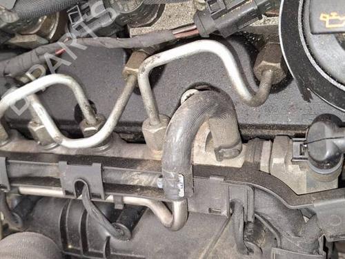 Used Injection rail Injection rail 35033176 35033176
