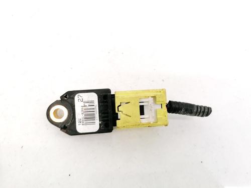 Used Electronic module Electronic module TOYOTA AURIS (_E15_) 1.4 D-4D (NDE150_, NDE150R) (90 hp) 32915945 32915945