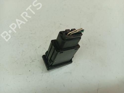 Switch TOYOTA COROLLA (_E12_) 2.0 D-4D (CDE120R, CDE120L_) | BP37009938I30 - Image 3