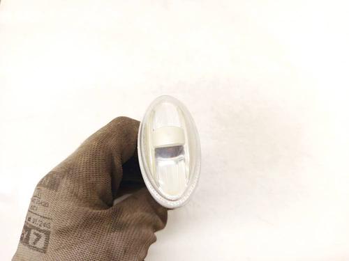 Left side indicator PEUGEOT 407 (6D_) 2.0 HDi 135 (6DRHRH, 6DRHRE, 6DRHRG, 6DRHRJ) | BP38042447I20 - Image 2
