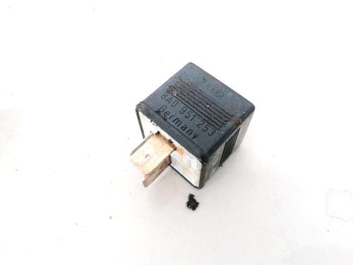 Electronic sensor AUDI 80 B4 Saloon (8C2) 1.9 TDI | BP33074747M84 - Image 2