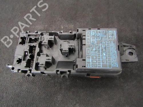 Used Fuse box Fuse box MITSUBISHI CARISMA (DA_) 1.9 DI-D (DA5A) (102 hp) 33486907 33486907