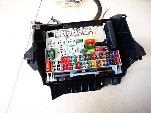 fuse-box-opel-astra-g-hatchback-t98-1998-1999-2000-2001-2002-2003-2004-2005-2006-2007-2008-2009-32878157 main image