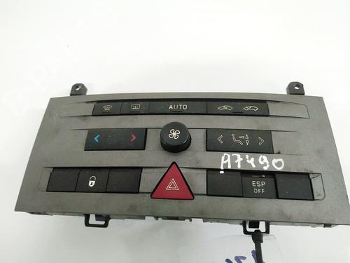 Used Climate control Climate control PEUGEOT 407 (6D_) 1.6 HDi 110 (6D9HZC, 6D9HYC) (109 hp) 35461442 35461442
