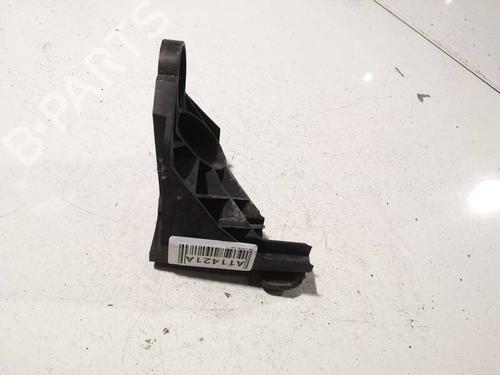 Used Front bumper bracket Front bumper bracket 37093715 37093715