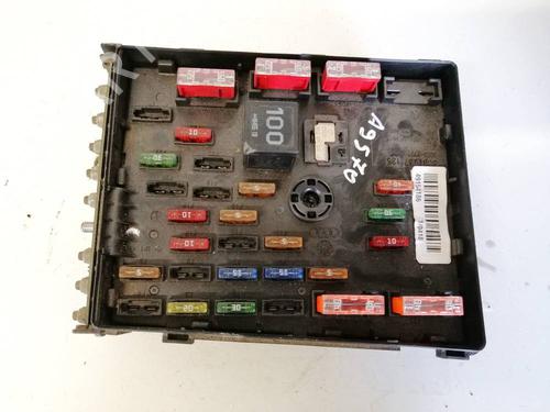 Used Fuse box Fuse box VW PASSAT B6 (3C2) 2.0 TDI (136 hp) 32959523 32959523