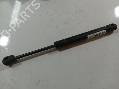 tailgate-lift-support-audi-a4-b5-8d2-1994-1995-1996-1997-1998-1999-2000-2001-34865424 main image