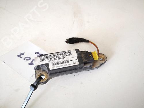 electronic-module-mercedes-benz-c-class-w203-2000-2001-2002-2003-2004-2005-2006-2007-32905868 main image