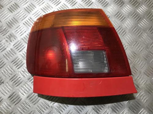 Venstre Baklys Venstre Baklys AUDI A4 B5 (8D2) 1.6 (100 hp) 35696189 35696189