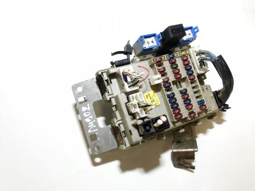 Used Fuse box Fuse box NISSAN ALMERA TINO (V10) 2.2 dCi (115 hp) 33513914 33513914