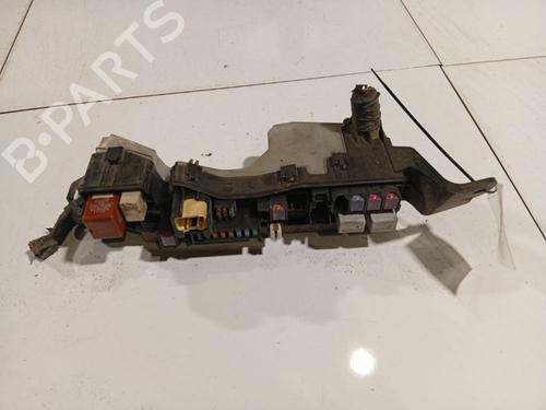 Used Fuse box Fuse box 37227428 37227428