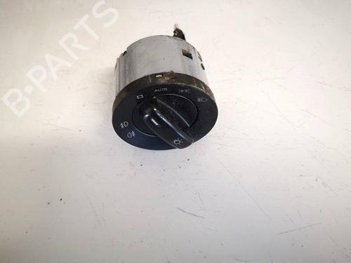 Used Switch Switch SKODA YETI (5L) 1.2 TSI (105 hp) 35022382 35022382
