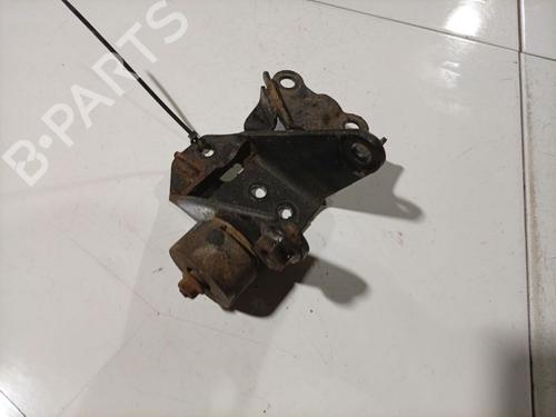 Supporto Supporto TOYOTA COROLLA Verso (ZER_, ZZE12_, R1_) 2.2 D-4D (AUR10_, AUR10R) (136 hp) 33895488 33895488