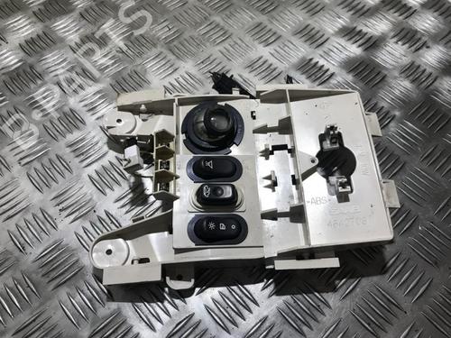 Plafonnier Plafonnier SAAB 9-5 (YS3E) 3.0 TiD (177 hp) 35671848 35671848