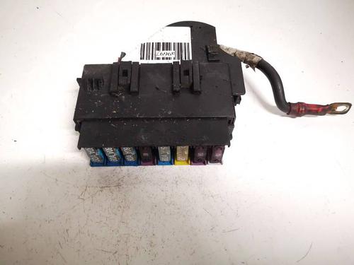 Used Fuse box Fuse box 32620130 32620130