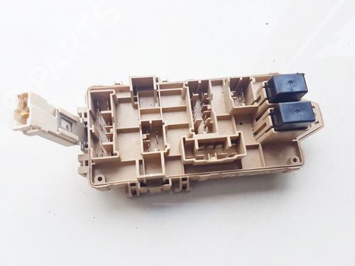 Used Fuse box Fuse box SUBARU FORESTER (SG_) 2.0 AWD (SG5) (125 hp) 33522817 33522817