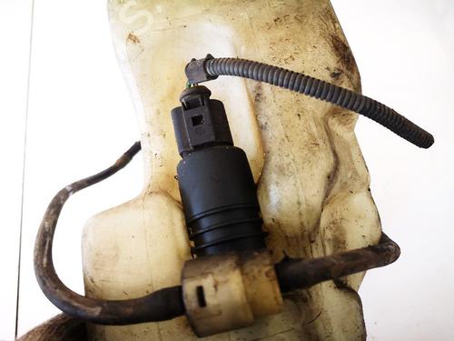 washer-pump-audi-a3-8l1-1996-1997-1998-1999-2000-2001-2002-2003-2004-2005-2006-35495318 main image