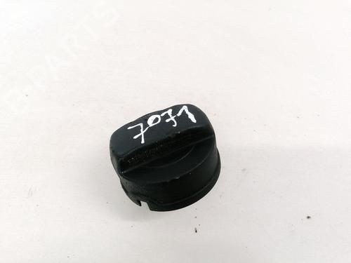 fuel-cap-vw-passat-b5-variant-3b5-1997-1998-1999-2000-2001-35524597 main image