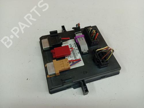 electronic-module-audi-a6-c6-4f2-2004-2005-2006-2007-2008-2009-2010-2011-38946213 main image