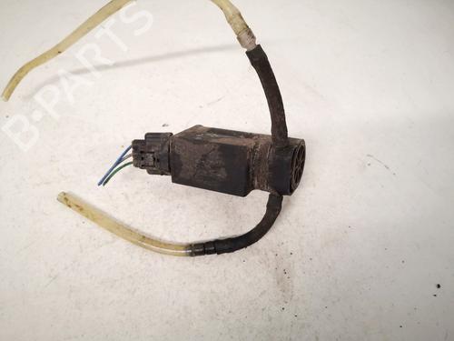 Used Washer pump Washer pump 35452976 35452976