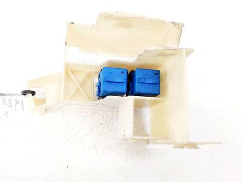 Used Fuse box BMW 3 (E46) 330 d (184 hp) 32956127