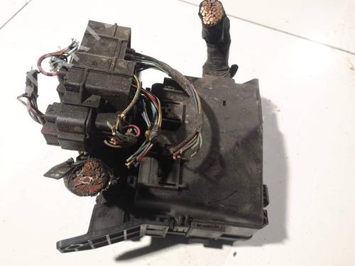 Used Fuse box Fuse box MITSUBISHI GRANDIS (NA_W) 2.0 DI-D (NA8W) (136 hp) 32581097 32581097