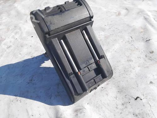 Used Armrest / Center console Armrest / Center console 35286007 35286007