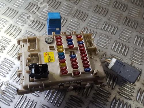 Used Fuse box Fuse box NISSAN ALMERA II Hatchback (N16) 2.2 Di (110 hp) 33494573 33494573